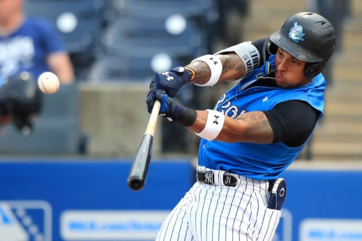 Jorbit Vivas - Fantasy Baseball Rankings, Draft Sleepers, Waiver Wire Pickups