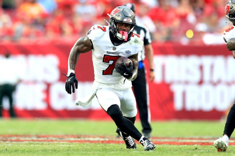 Fantasy Football Dynasty Buys, Sells Trade Targets Bucky Irving, Trey Benson, Blake Corum