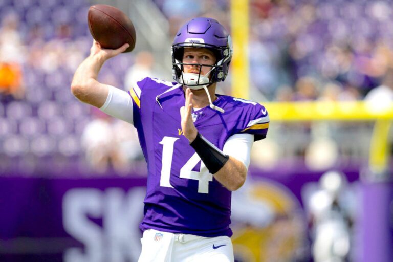 2025 NFL Quarterback FreeAgent Preview Fantasy News