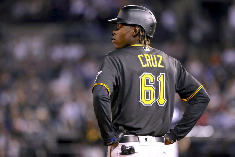 Oneil Cruz - Fantasy Baseball Rankings, Draft Sleepers, MLB Injuries