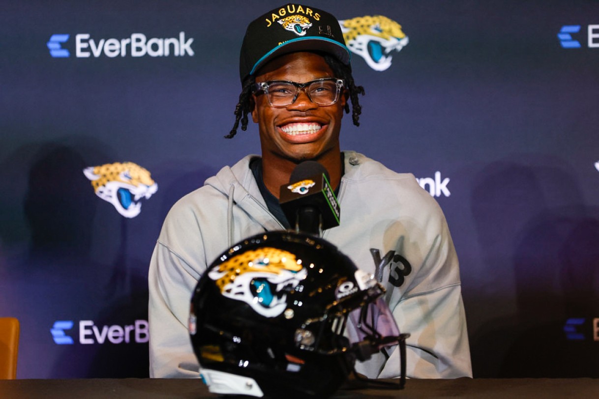Travis Hunter - Fantasy Football Rankings, NFL Draft Prospects, NFL Rookies
