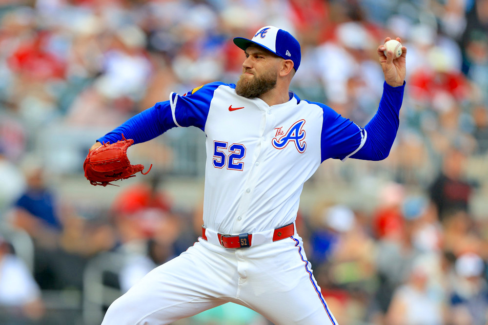 Dylan Lee - Fantasy Baseball Rankings, Draft Sleepers, Closers and Saves, Waiver Wire Pickups