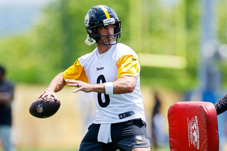 Aaron Rodgers - Fantasy Football Rankings, QB Sleepers