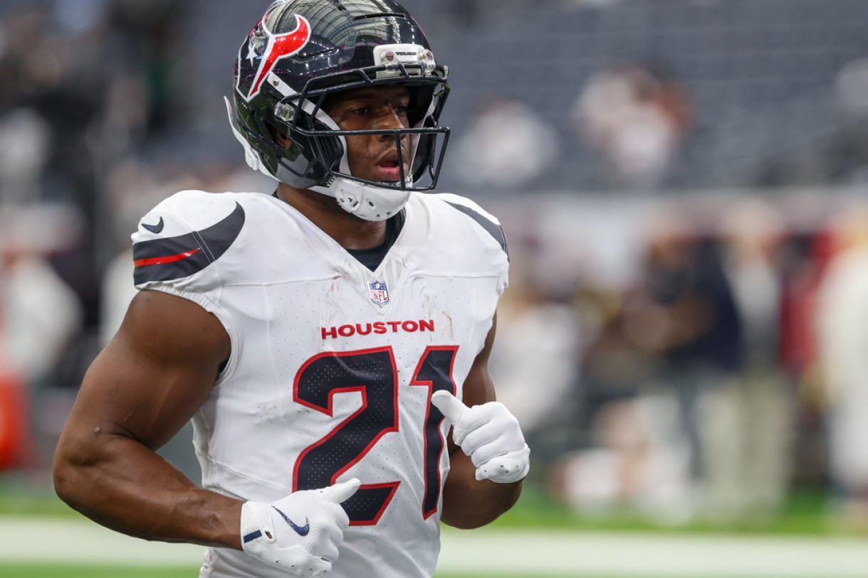 Nick Chubb - Fantasy Football Rankings, Draft Sleepers, NFL Injury News