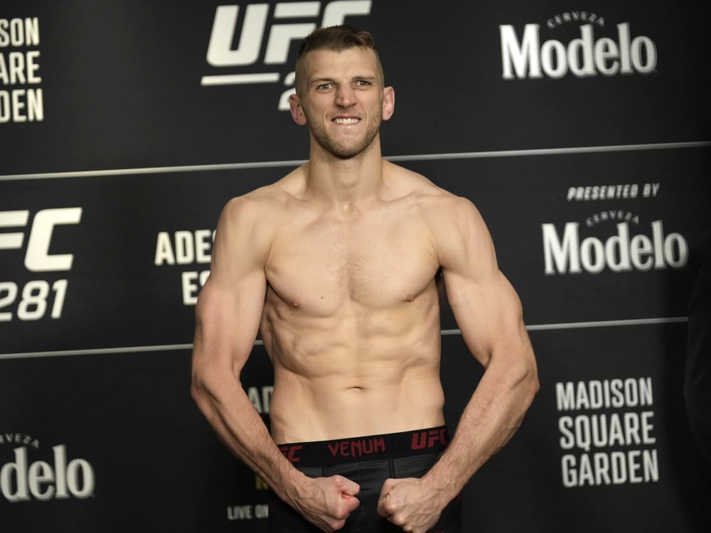 Dan Hooker - UFC DFS Picks, MMA DFS Lineups