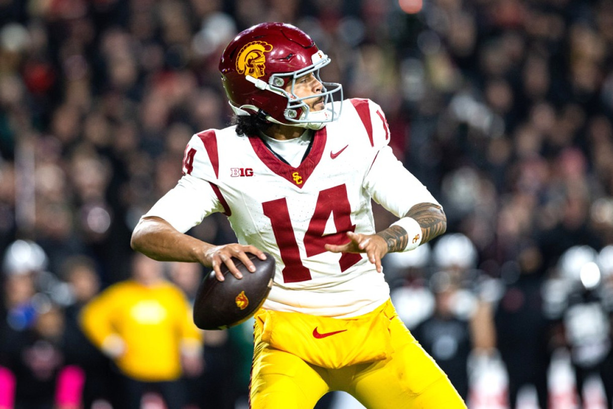 Jayden Maiava - College Football Rankings, CFB DFS Picks, NFL Draft