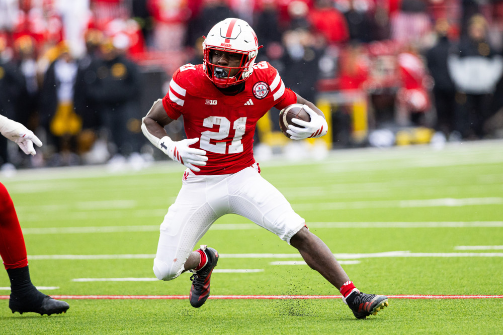 Emmett Johnson - Fantasy Football Rankings, Draft Sleepers, NFL Injury News