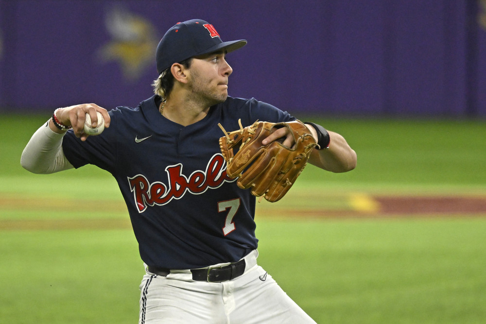 Jacob Gonzalez - Fantasy Baseball Rankings, Draft Sleepers, Waiver Wire Pickups