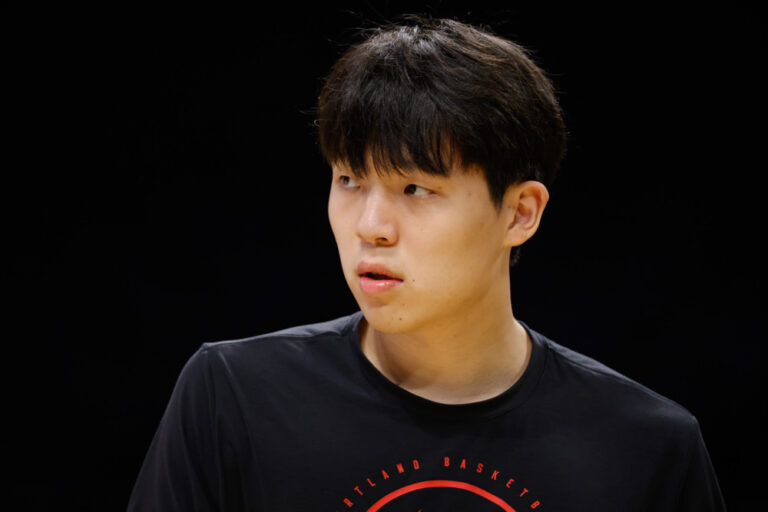 Yang Hansen, fantasy basketball rankings, DFS Picks, NBA injury news