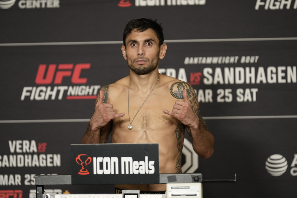 Alex Perez - MMA DFS Picks, UFC DFS Lineups