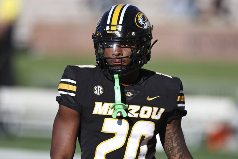 Jamal Roberts - College Football News, CFB Fantasy Rankings, DFS Lineups