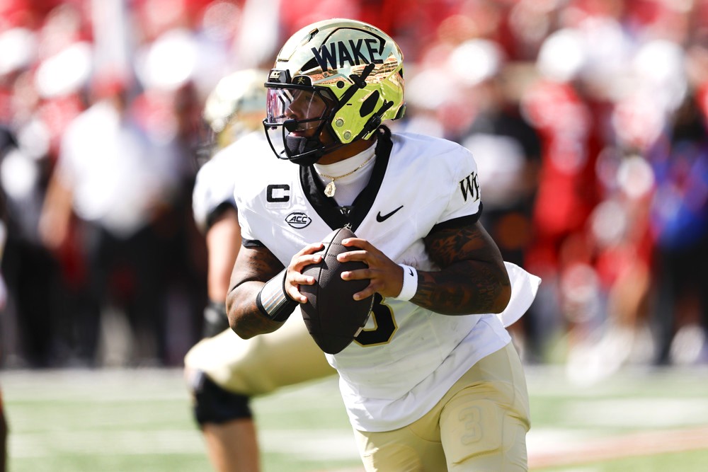 Gio Lopez - College Football News - CFB Fantasy Football, DFS Picks