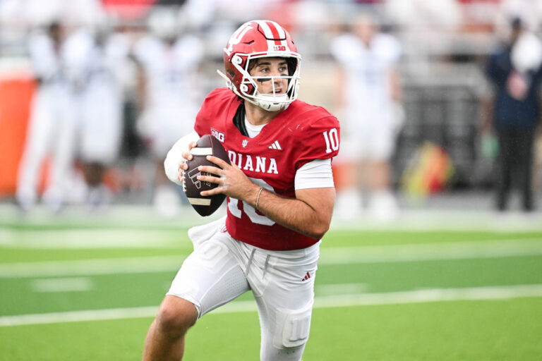 Josh Hoover - College Football News, CFB Fantasy Rankings, DFS Lineups