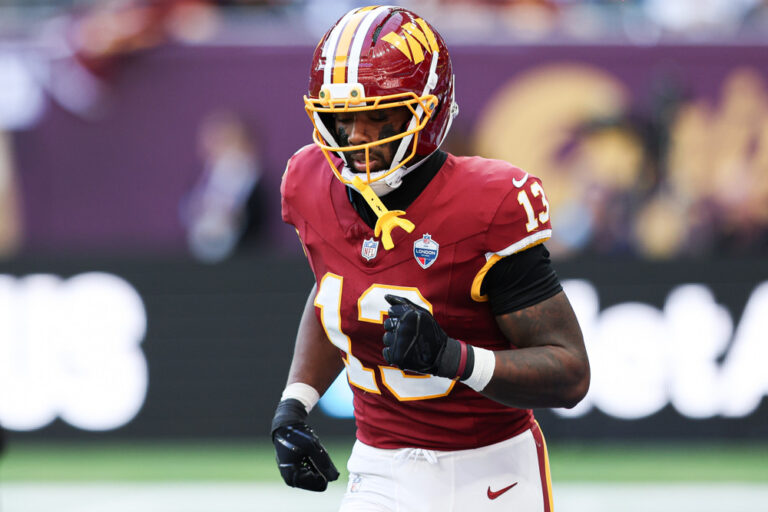 Treylon Burks - Fantasy Football Rankings, Draft Sleepers, NFL Injury News